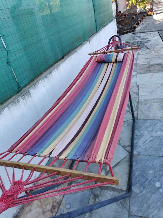 Cama de baloiço ou suspensa