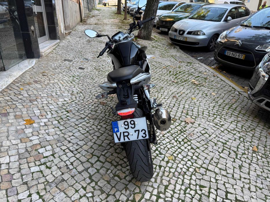 BMW G 310 R Como Nova