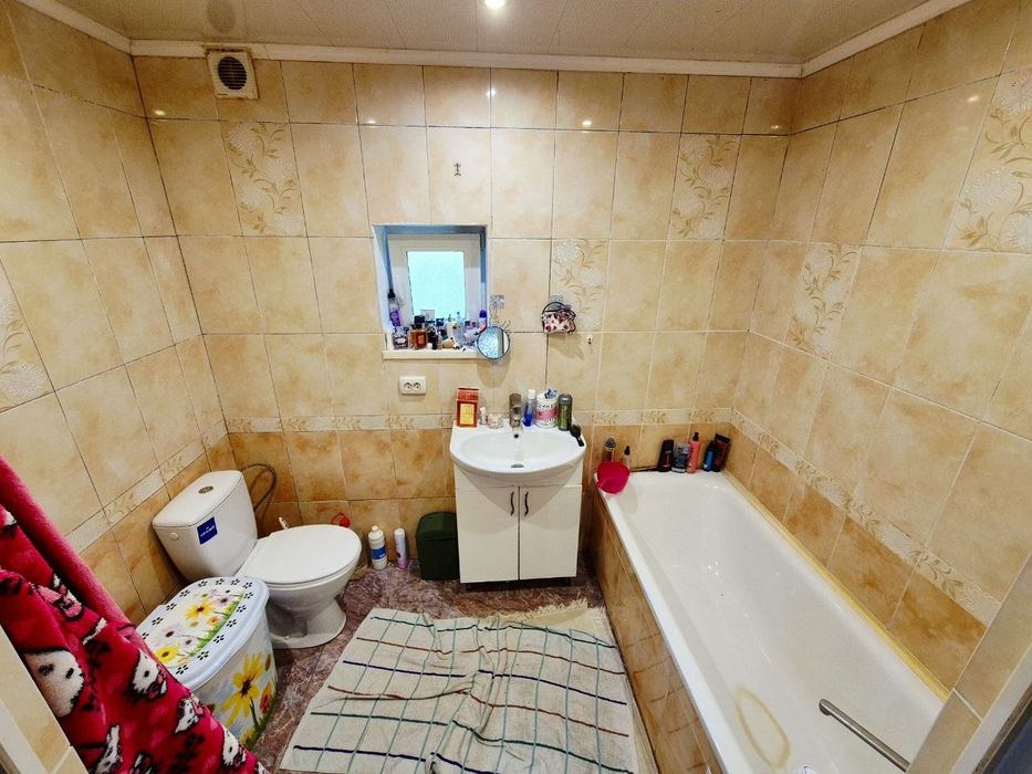 Продам приватний будинок, рн Новомиколаївка