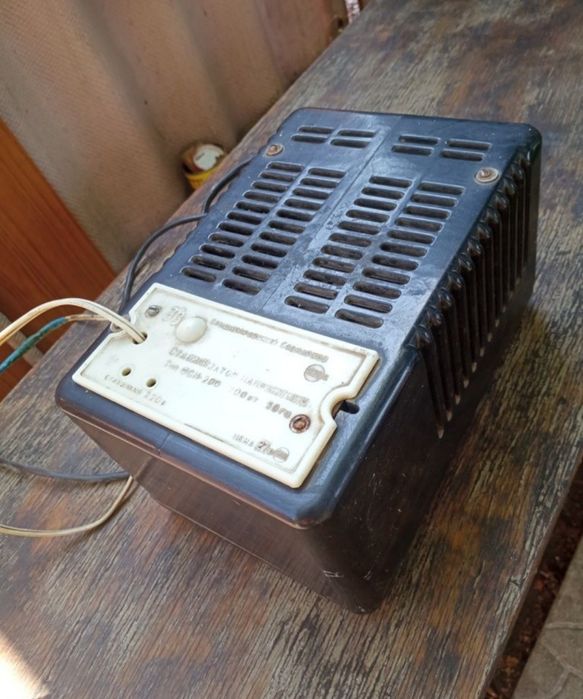 Стабілізатор напруги  50 гц чистий синус