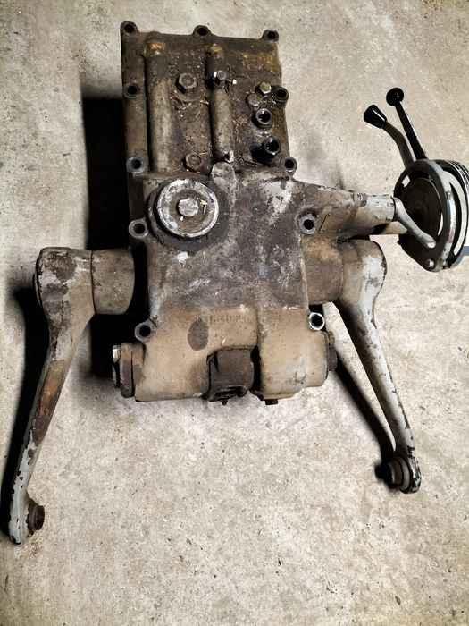 Plecak cylinder tłok podnośnika rozdzielacz sterowanie ursus c-360