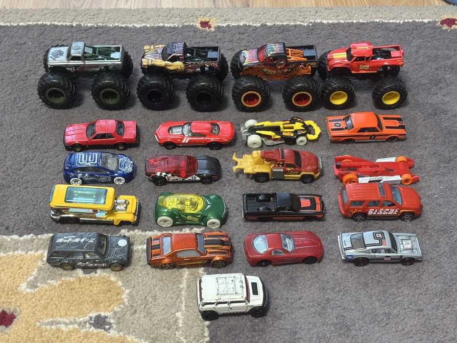 Машинки монстр треки Hot Wheels