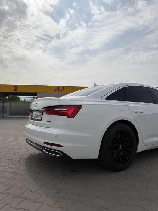Audi A6 2019 VIN WAUD8AF24KN127510 фото оголошення 9 з 24