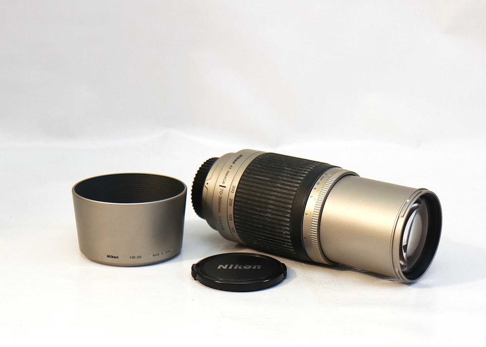 Lente Nikon AF 70-300mm objetiva em boas condições
