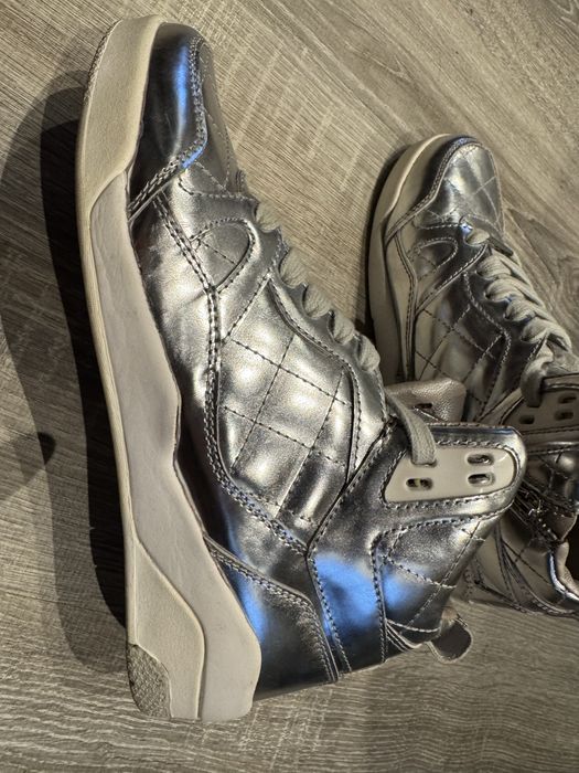 DKNY tenis Bota Metalizado Novos mulher