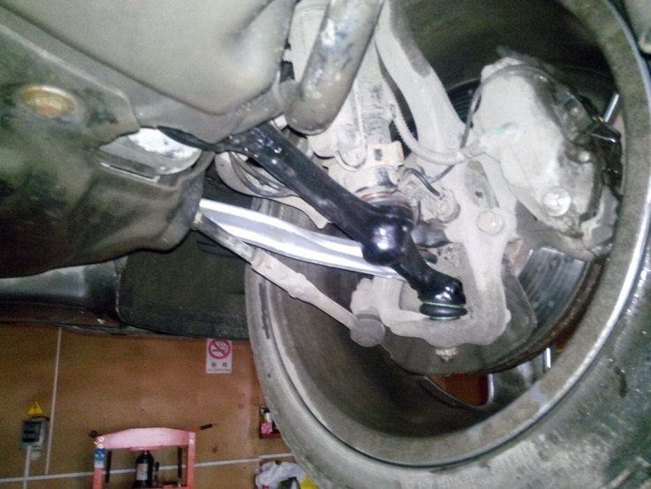 Mercedes w166 амортизатор передний левый