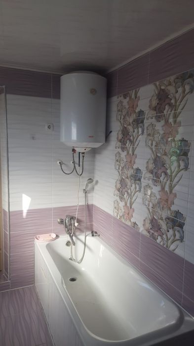 Продам будинок зі всіма зручностями м.Липняжка Новоукраїнсь