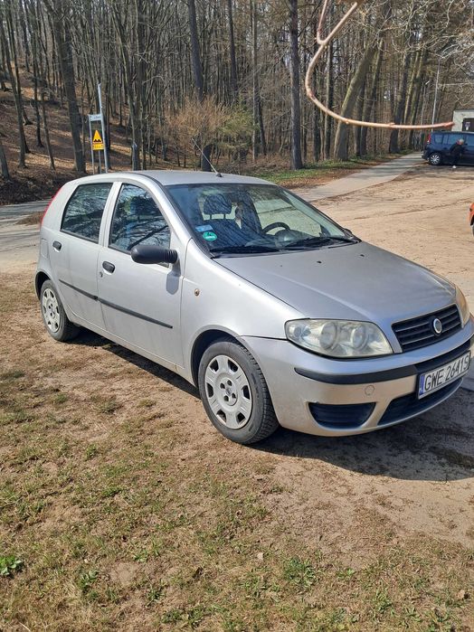 Samochód Fiat Punto z 2003r tel. 501027010