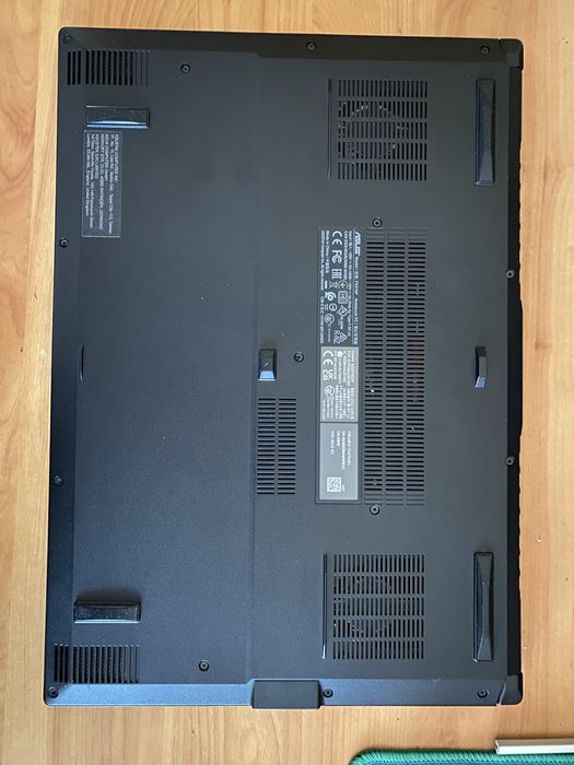 ASUS TUF DASH F15 FX516PE - Laptop gaming potente e ótimas condições