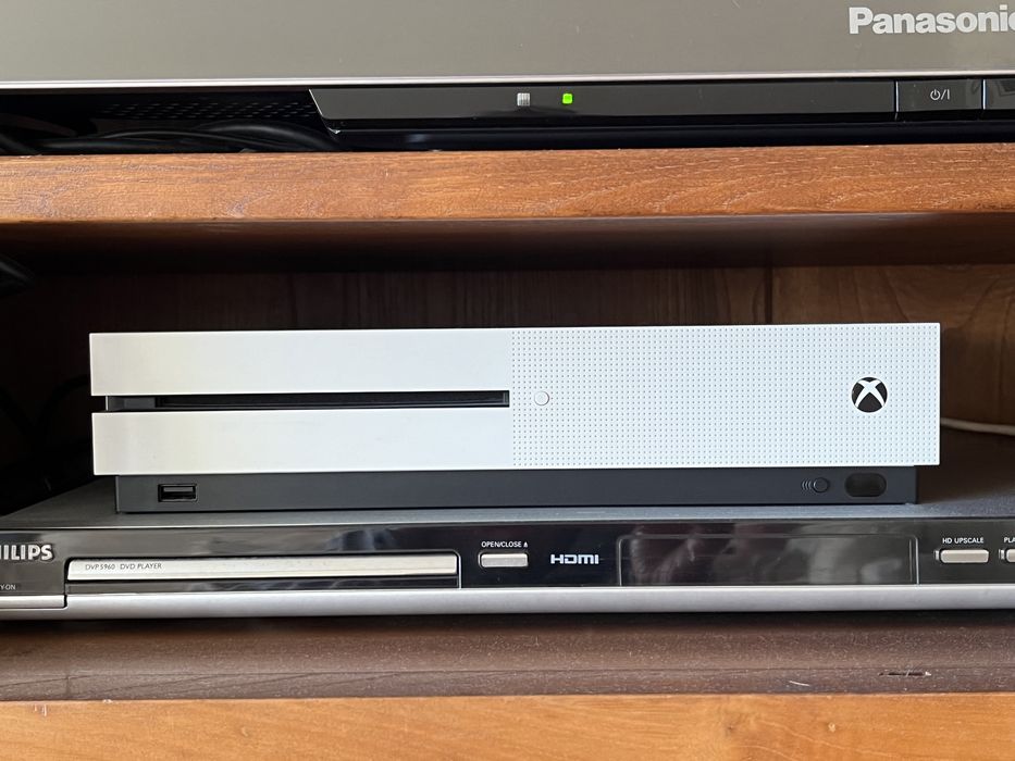 Consola XBOX one nova