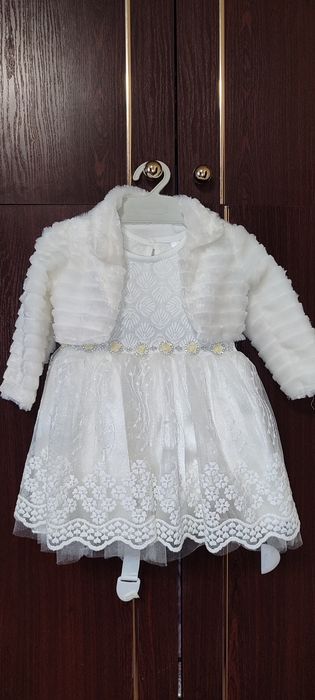 Сукня святкова пишна