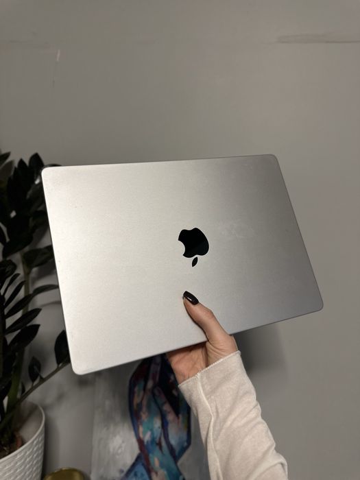 USED MacBook Pro 14 M2 Max 32/1Tb 12cpu/38gpu Silver