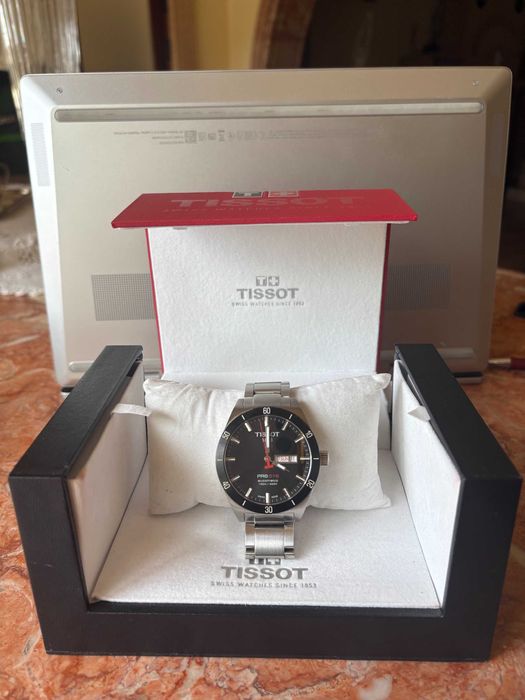 Relógio Tissot 1853 PRS516 Automático e traseira em cristal