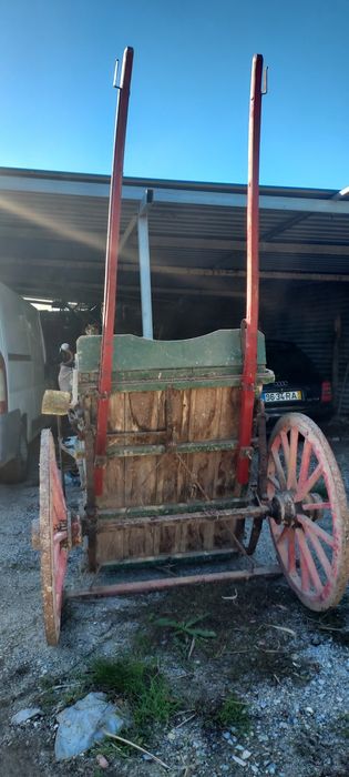 Vendo carroça em bom estado