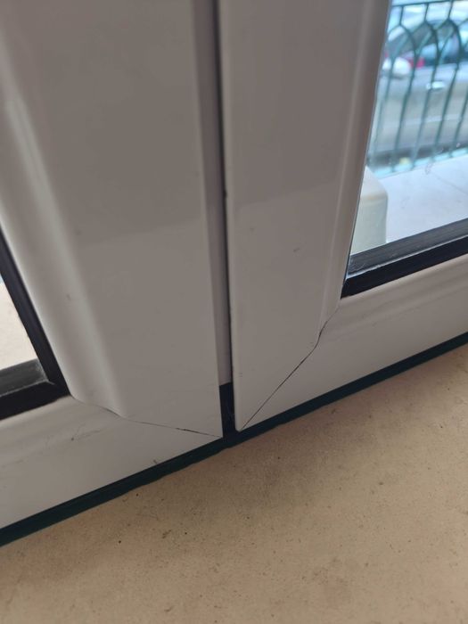 Janela de alumínio lacado