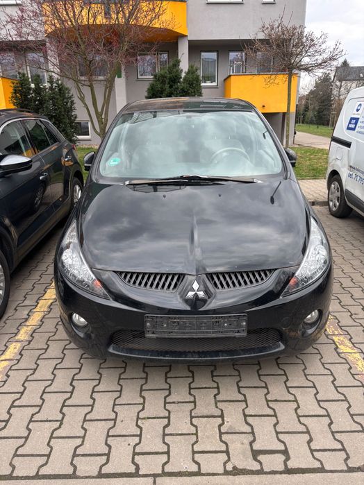 Mitsubishi Grandis 2,4