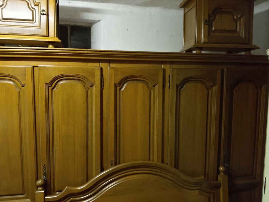 Sypialnia drewniana z Belgii w super stanie komplet