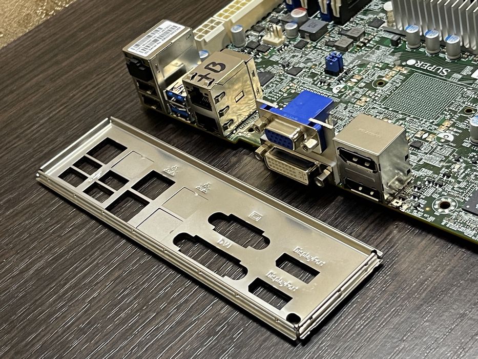 Комплект з i7 7700 (X11SSZ-F ipmi) до 64гб DDR4 ECC