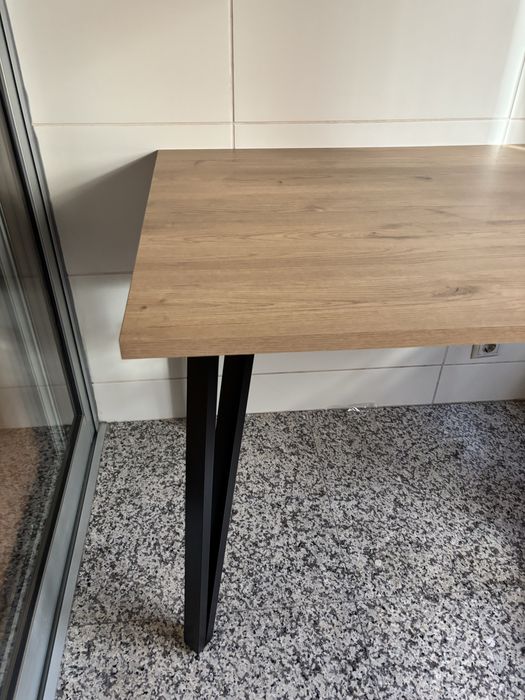 Mesa de cozinha/sala de jantar fixa Xana