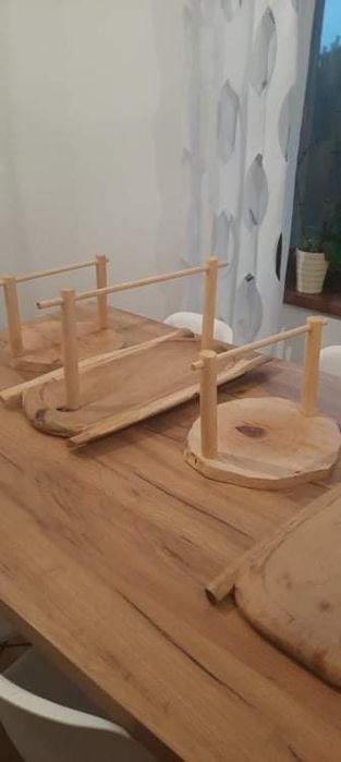 Stojaki na mięsa wędliny sery drewniane