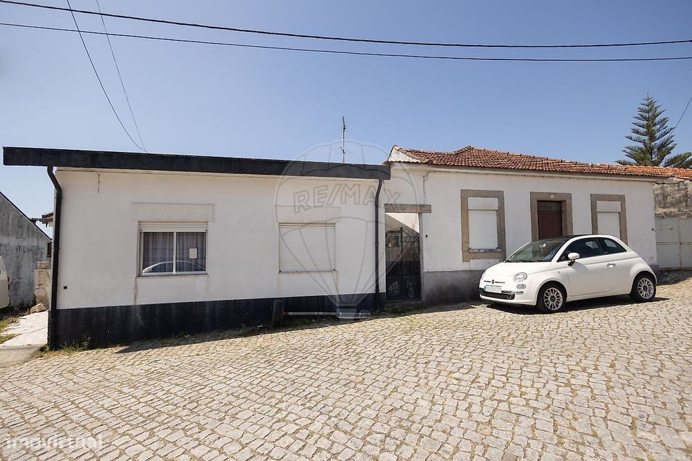 Moradia T4 para venda