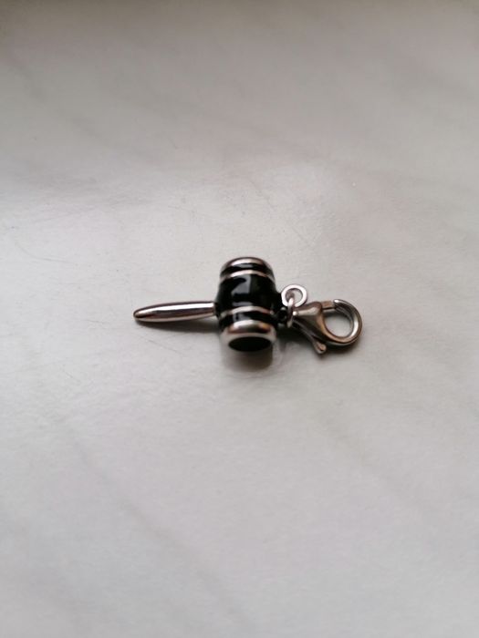 Srebrny Charms Apart