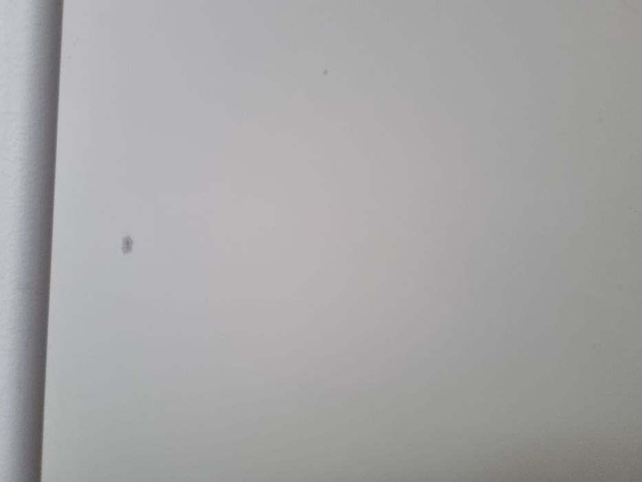 Biurko MÄLM marki  IKEA z gratisami