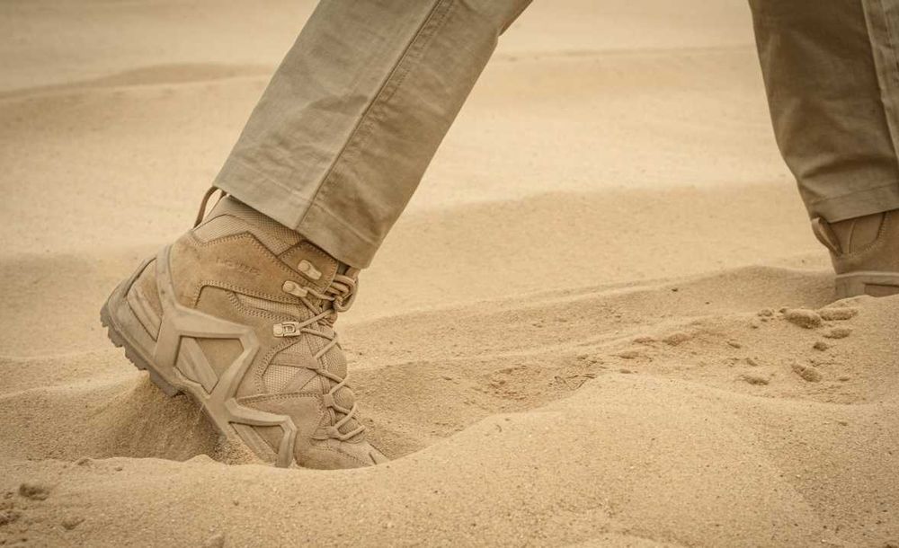 Черевики Lowa Zephyr GTX, колір Desert. Новий товар!