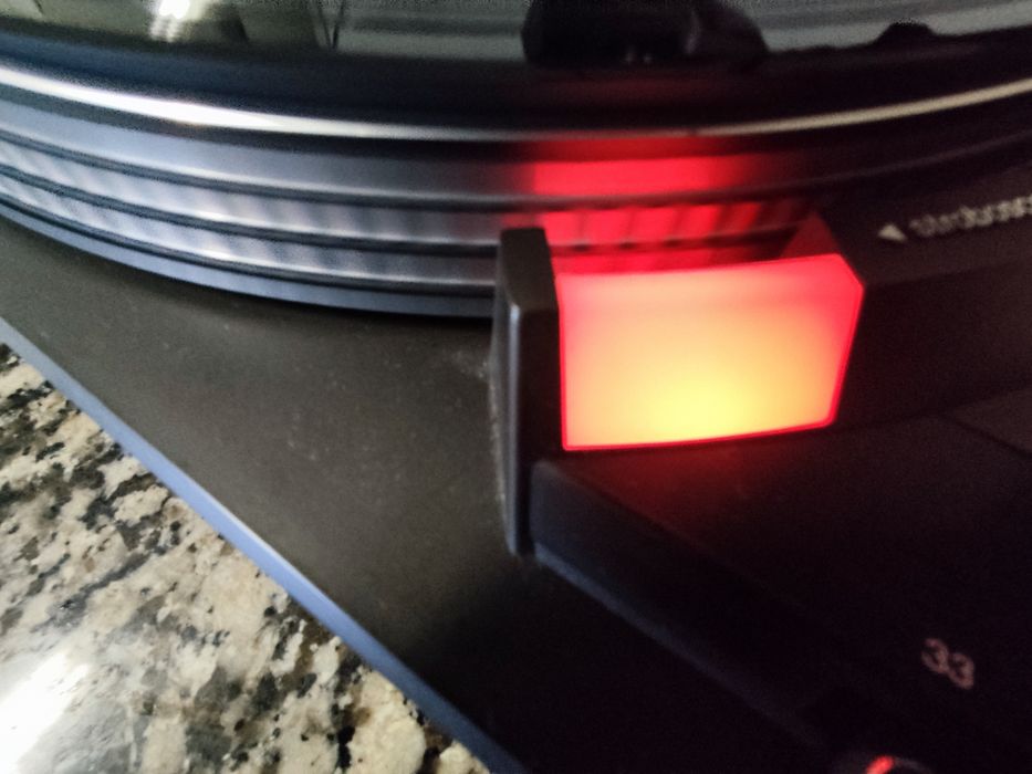 Technics SL 1900 - reservado