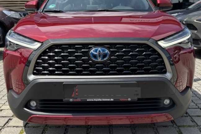 Corolla cross 3T3 kompletny przód pas chłodnice wzmocnienie hybryda
