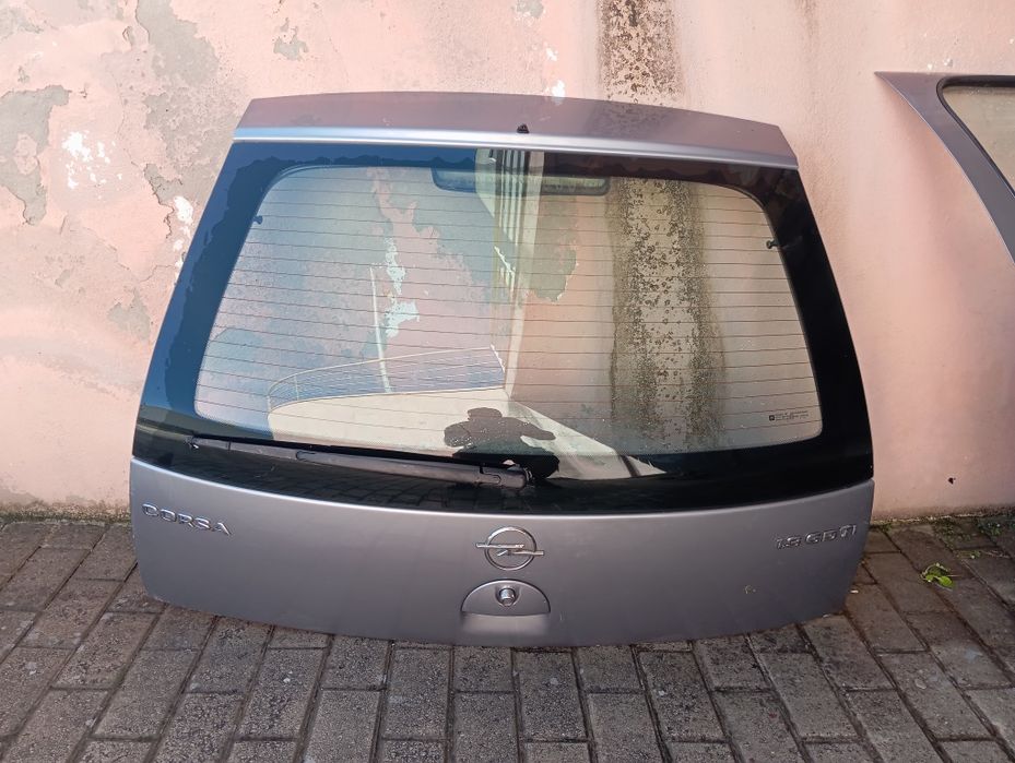 Peças Opel corsa 1.3 cdti motor caixa mala várias peças