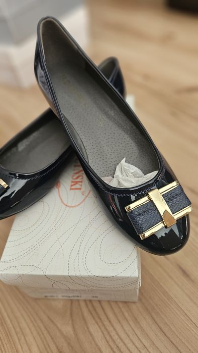 Buty damskie,nowe,  roz 38