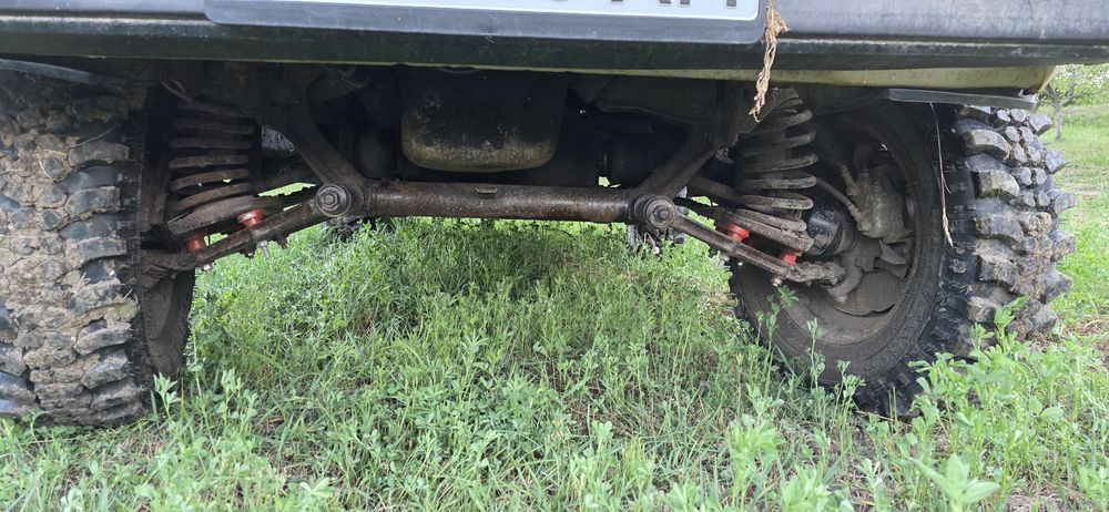 Продам ніву 4×4 2121