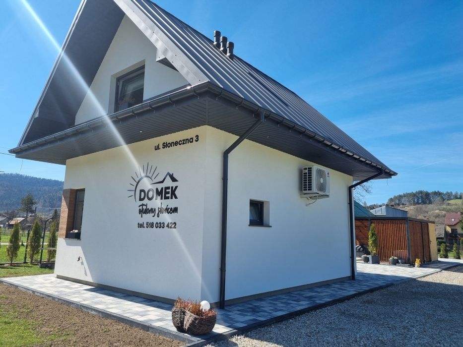 Domek Otulony Słońcem