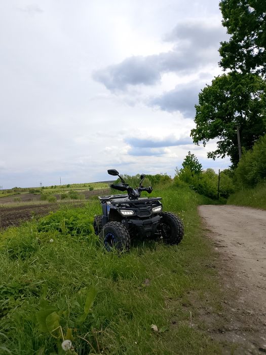 Продам Квадроцикл Спарк 125 кубів ціна 850 доларів торг