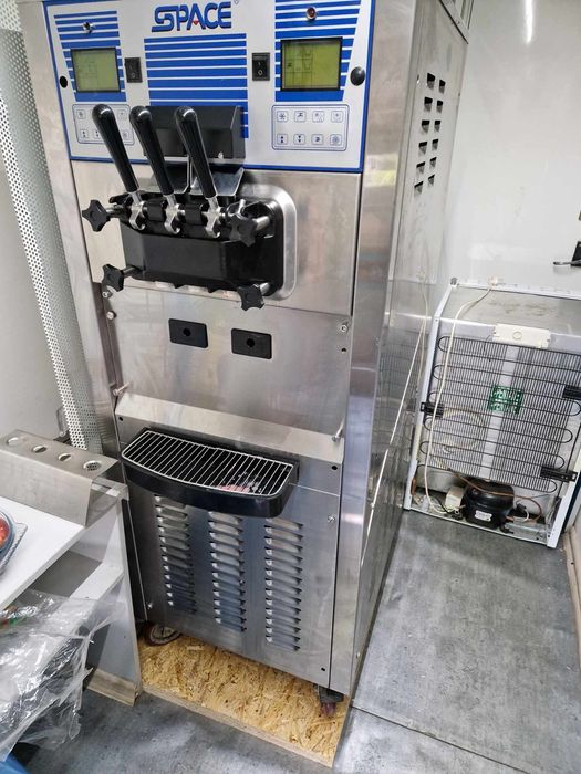 Automat do lodów, świderki