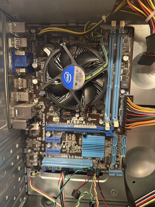 ПК-комплект ASUS B75M-A у коробці