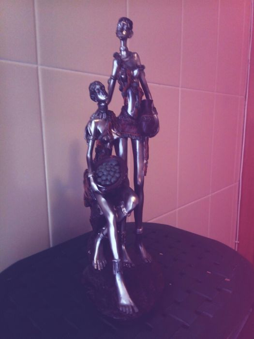 Estatueta decotativa