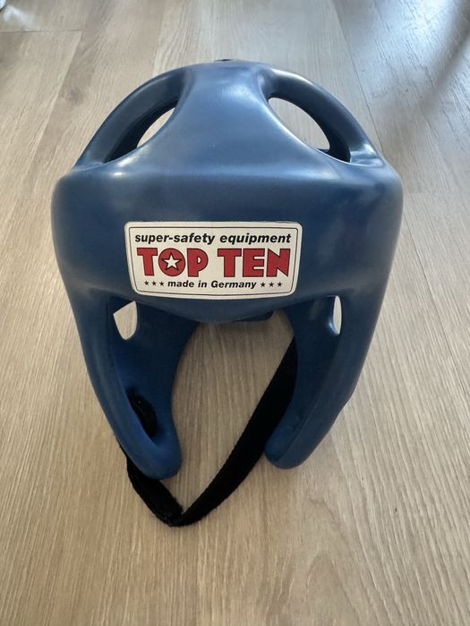 Vendo capacete Kickboxing Top Ten de competição oficial WAKO