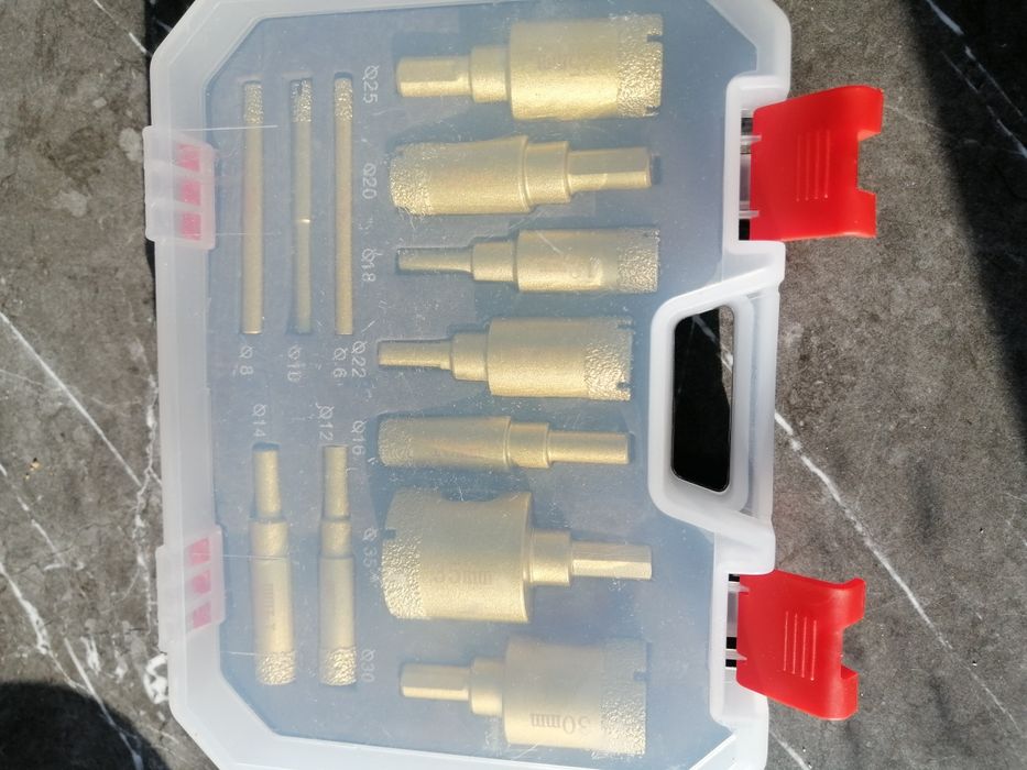 Ломатель для крупноформатной плитки Коронки.