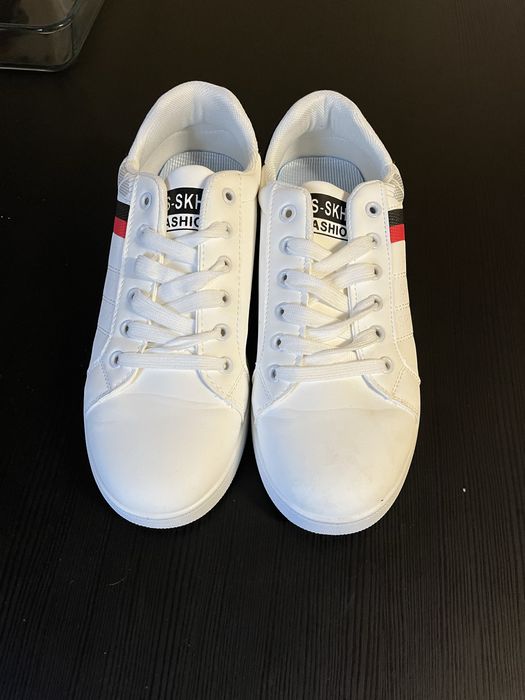 Tenis branco da shein