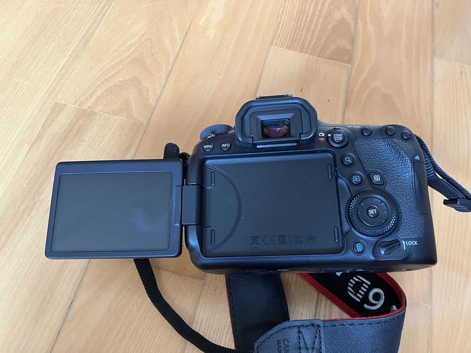 Canon Eos 6D mark II używany