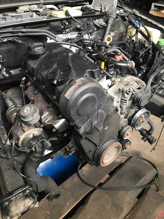 Мотор двигатель двигун Audi A4 B6 1.9 TDI AVF 96кВт 130к.с.