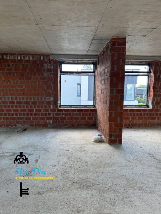 Продам таунхаус в Петропавлівській Борщагівці БЕЗ КОМІСІЇ