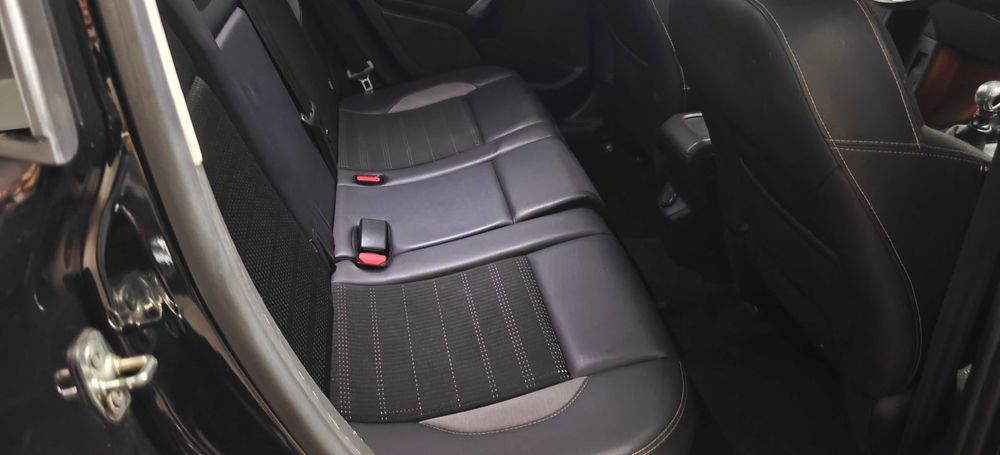 Peugeot 2008 1.6 BlueHDI