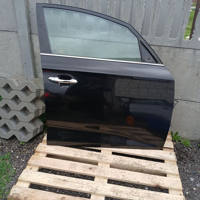 Drzwi PRAWY PRZÓD kia Carens IV 9h 2013R