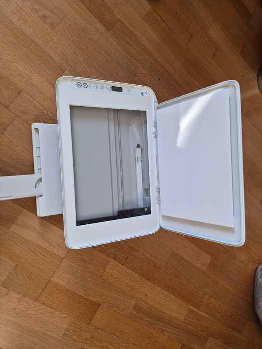БФП HP DeskJet 2700e ( принтер + сканер )