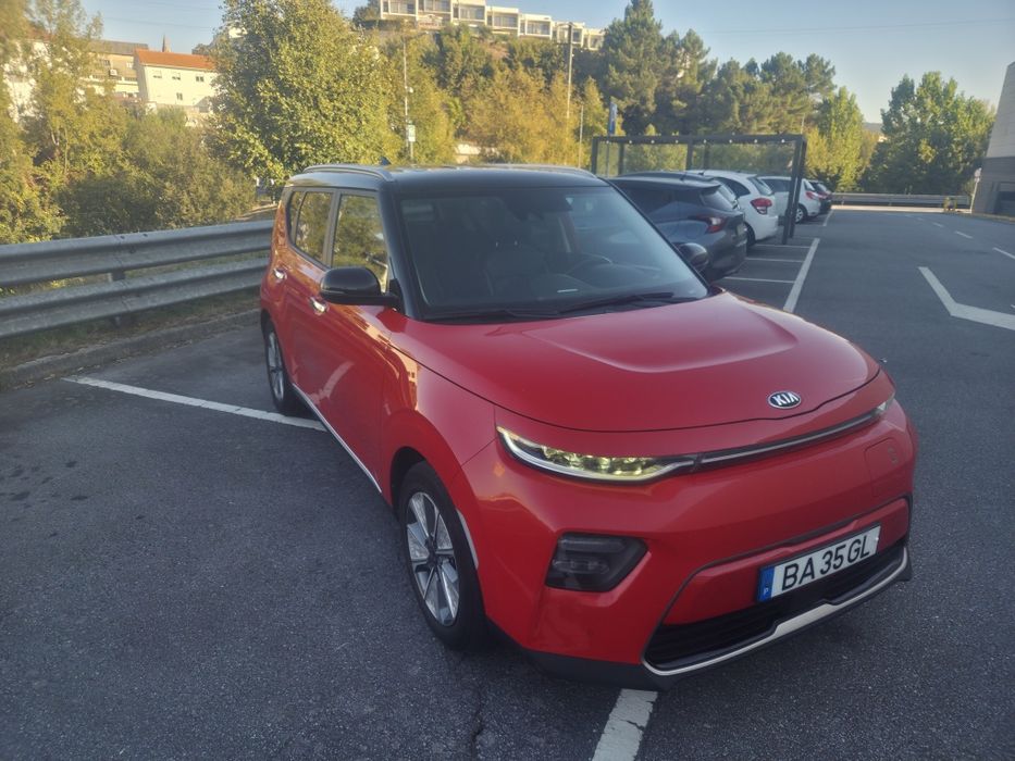 Kia e-Soul 64KWh 204cv