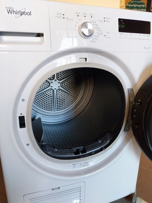 Сушильна машина Whirlpool 7kg