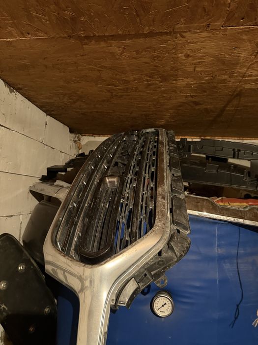 Решітка гриль додж рам 1500 limited 2019